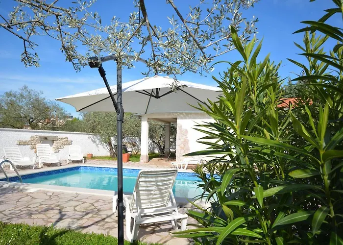 Βίλα Vallelunga *