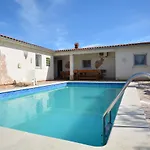 Vallelunga Villa *